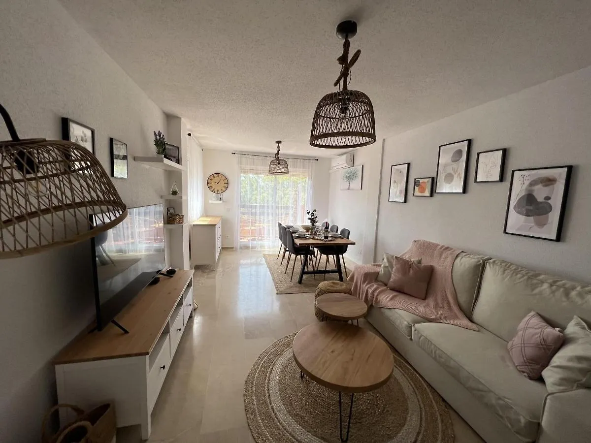 Apartmán Lovely Penthouse Casares Costa - 500 Meters From The Beach Bahia de Casares